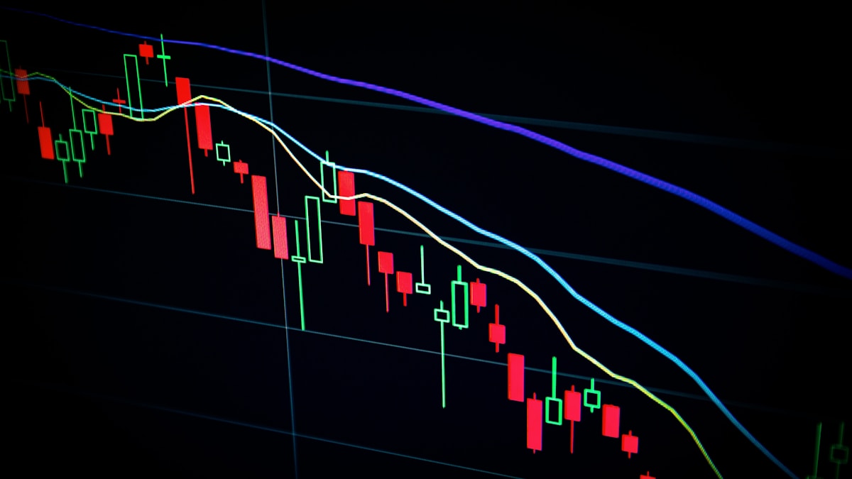 Imagen editorial relacionada con: Jorge Brito analizó el escenario económico en Wall Street: la sostenibilidad del plan oficial y el desafío de la competitividad