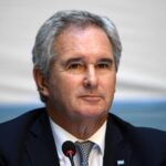 Milei encabeza acto central de Malvinas en Ushuaia con gobernadores de todo el país