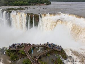 Imagen editorial relacionada con: El Gobierno aumentó hasta un 140% las entradas a 12 Parques Nacionales