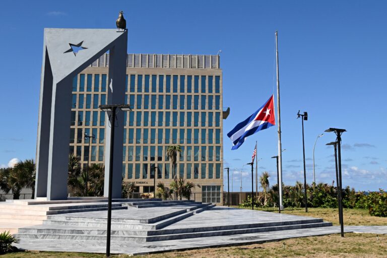 Imagen editorial relacionada con: Estados Unidos emitió una alerta de seguridad en Cuba por apagones masivos y protestas sociales
