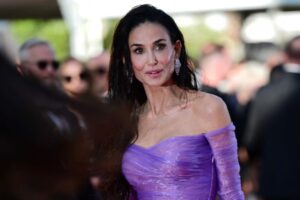 Imagen editorial relacionada con: Demi Moore desafía el protocolo de vestimenta en la 79ª edición del Festival de Cannes