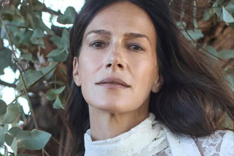Dolores Trull cumple 50 años: del éxito en las pasarelas a la joyería