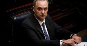 Imagen editorial relacionada con: Diputados: El oficialismo busca bloquear la interpelación a Manuel Adorni con una sesión paralela