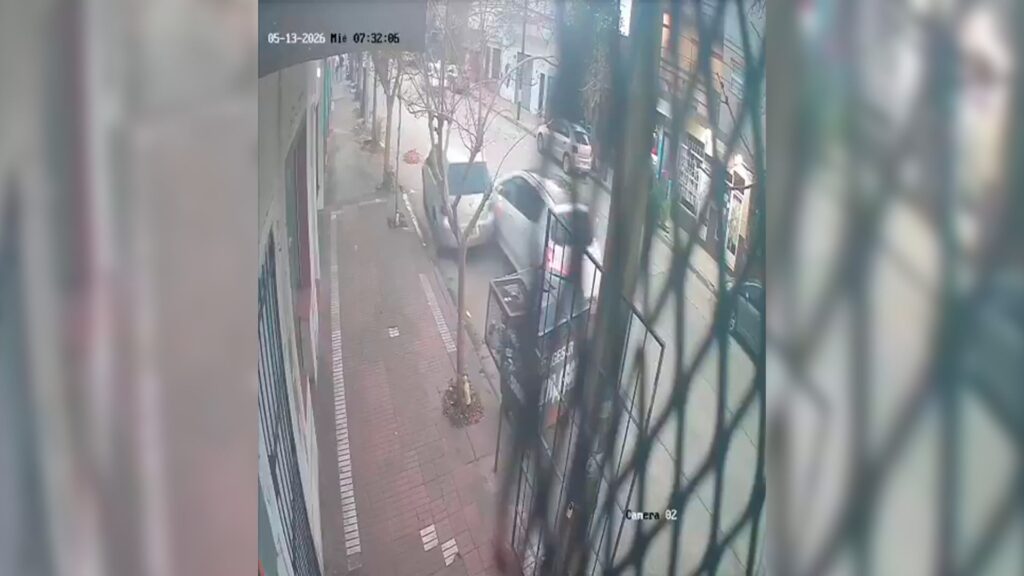 Imagen editorial relacionada con: Un conductor sufrió un ACV al volante y provocó un grave choque en Mar del Plata