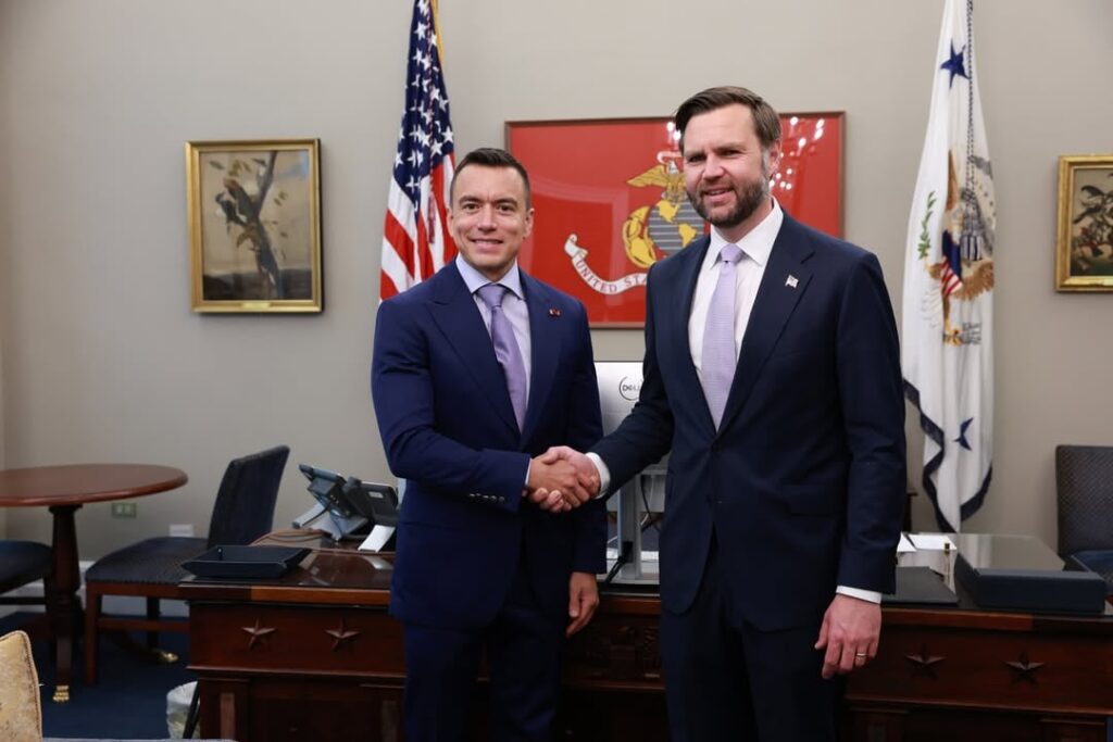 Imagen editorial relacionada con: Daniel Noboa y JD Vance sellan acuerdo estratégico en Washington para seguridad e inversiones