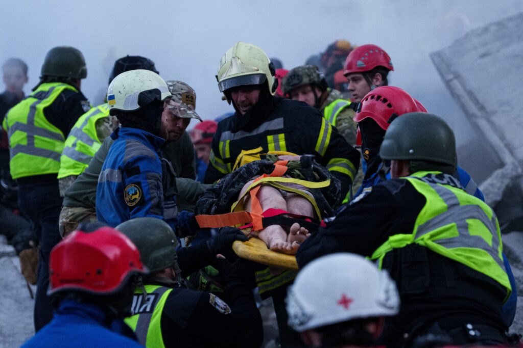 Imagen editorial relacionada con: Rusia lanza ataque masivo con 1.500 drones contra Kiev y deja tres muertos