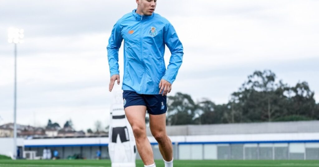 Nehuén Pérez vuelve a la convocatoria del Porto tras ocho meses