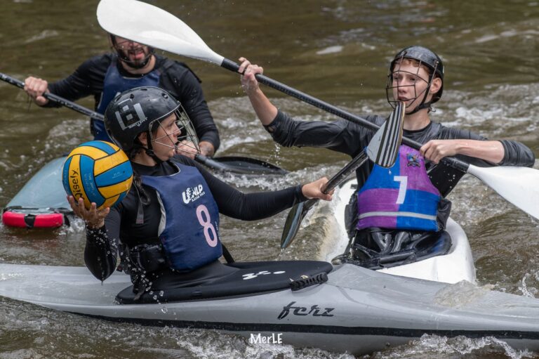 Imagen editorial relacionada con: Kayak polo en Argentina: el crecimiento de una disciplina que combina náutica y estrategia
