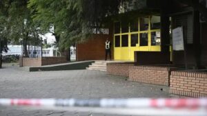 Imagen editorial relacionada con: Liberaron al adolescente acusado de complicidad en el tiroteo de la escuela de San Cristóbal