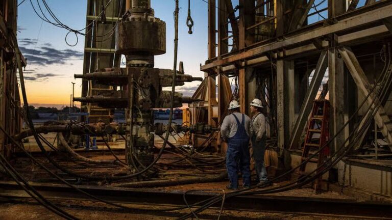 Imagen editorial relacionada con: El precio del petróleo amenaza con dispararse ante el bloqueo del estrecho de Ormuz