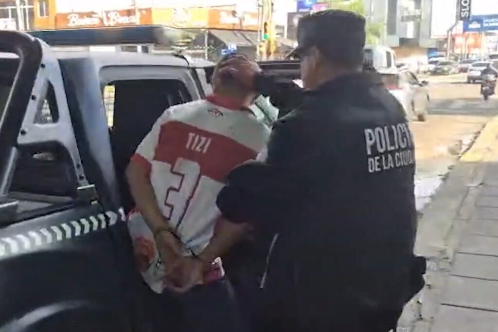 Imagen editorial relacionada con: Detuvieron a cuatro delincuentes tras una persecución por la General Paz y el barrio de Mataderos