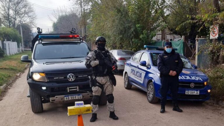 Desarticulan banda narco en Córdoba con seis detenidos y un menor
