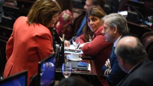 El oficialismo enfrenta un escenario de parálisis legislativa en el