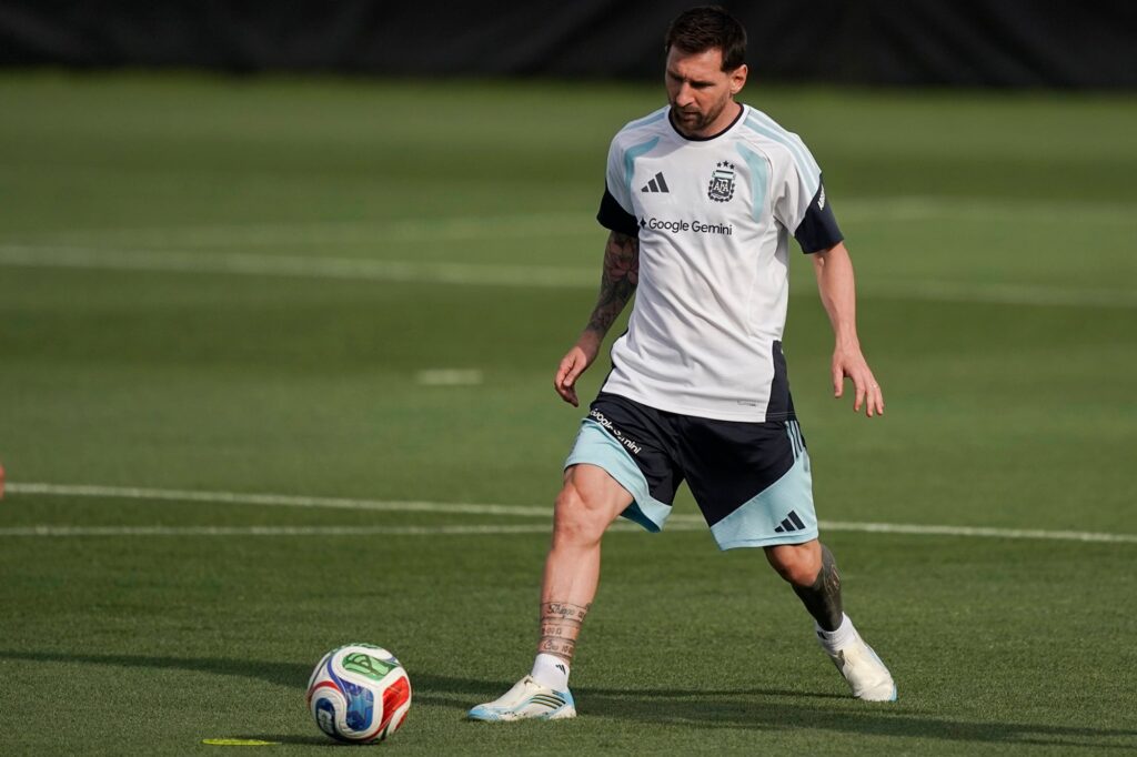 Argentina ajusta detalles en Kansas City para enfrentar a Austria