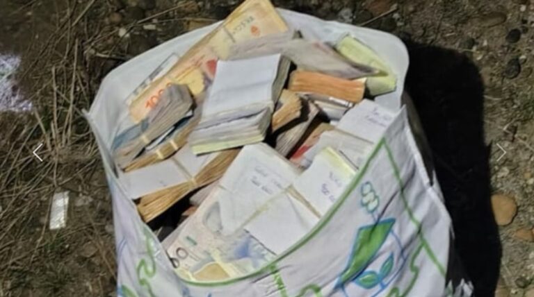 Golpe comando en Chubut: roban $43 millones y balean a un camionero