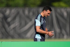 Uruguay empató con Cabo Verde y Argentina debuta ante Austria en