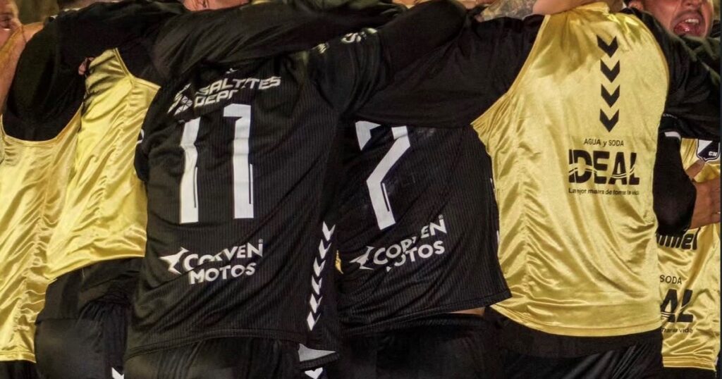 Central Norte venció a Racing de Córdoba en un duelo con arbitraje