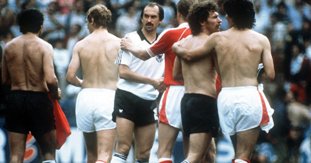 Argelia y Austria definen su pase en el Mundial tras 44 años de espera