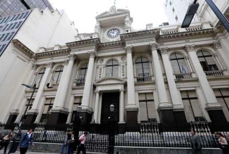 El BCRA alcanzó la meta de compra de USD 10.000 millones con el FMI