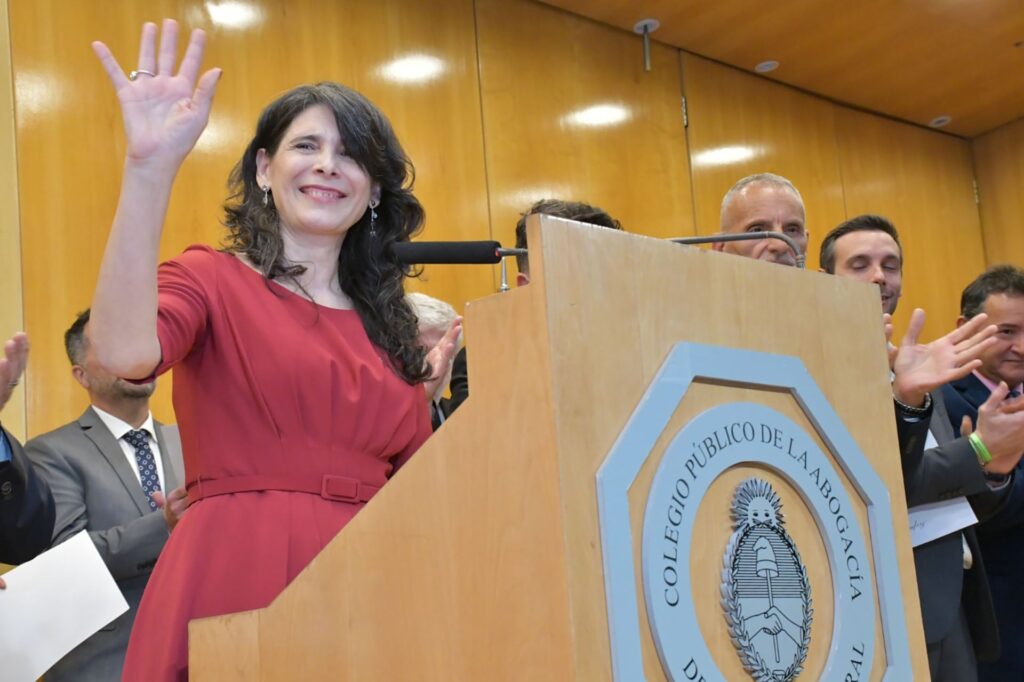 Alejandra García asumió la presidencia del Colegio de la Abogacía