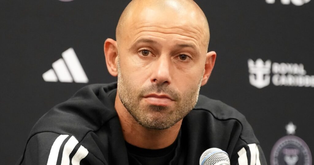 Javier Mascherano surge como principal candidato para dirigir a