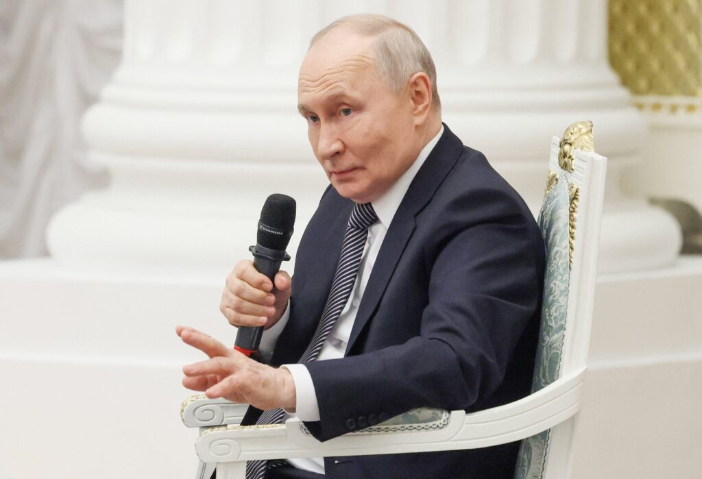 Rusia intensifica su ofensiva en Ucrania ante el estancamiento militar