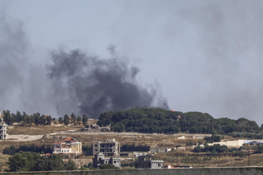 Israel y Hezbollah acuerdan un alto el fuego tras mediación externa
