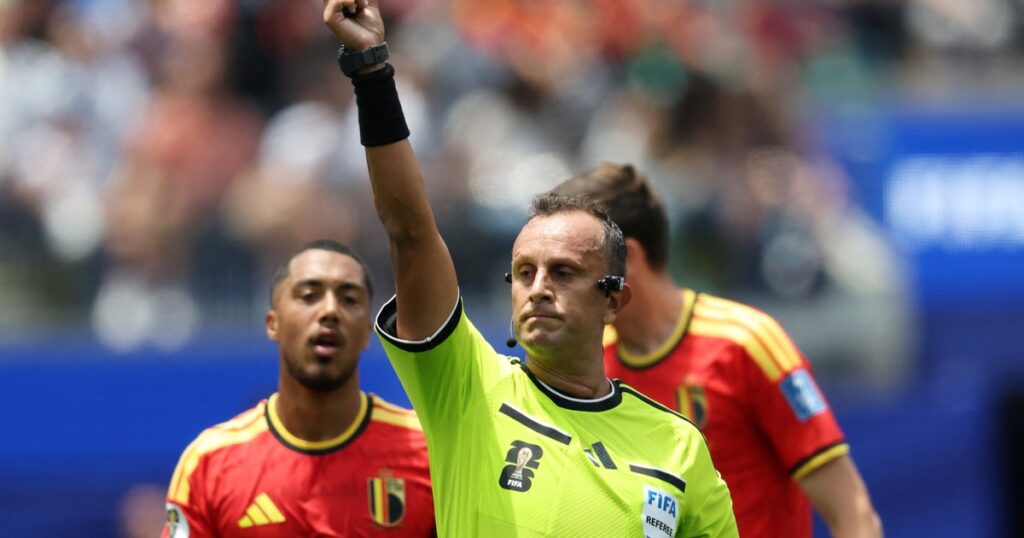 Darío Herrera debutó con solidez en el empate entre Bélgica e Irán