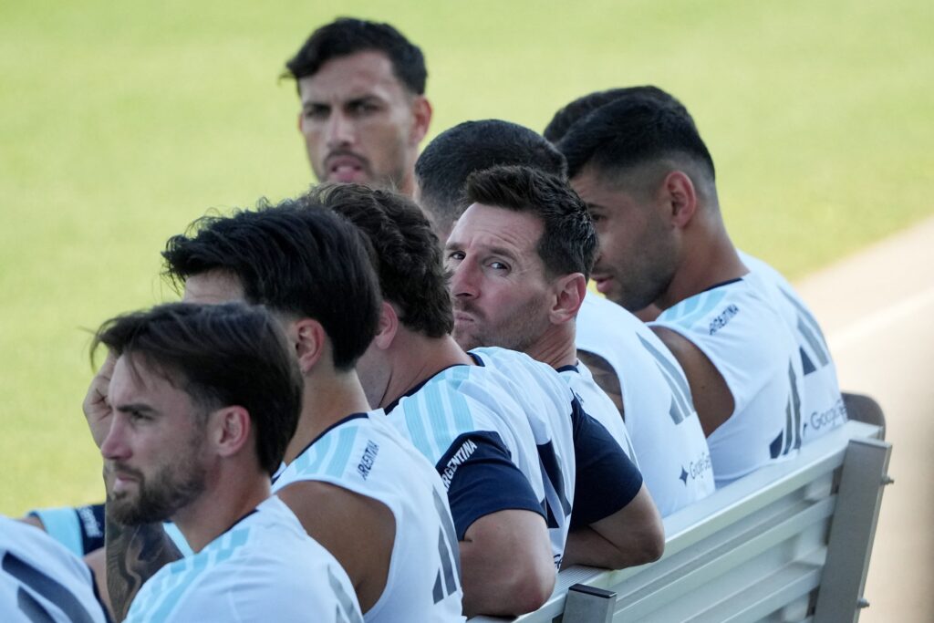 Argentina se entrena en Kansas con Romero y Martínez recuperados