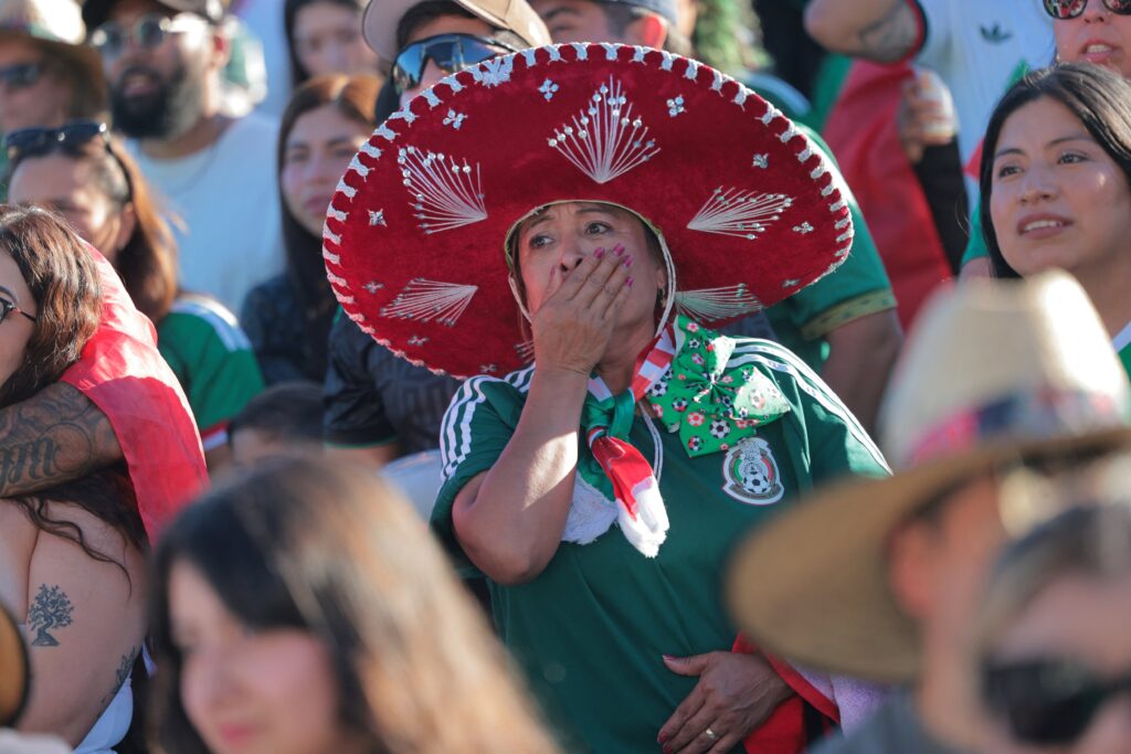 México quedó eliminado del Mundial tras caer 3-2 ante Inglaterra