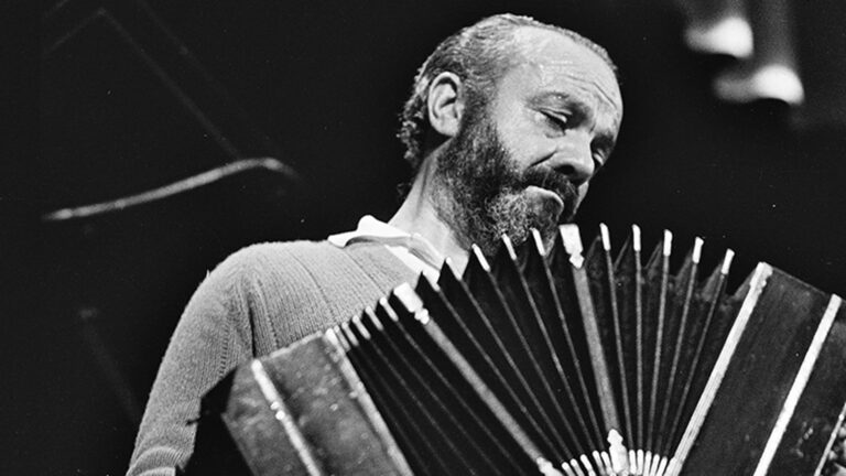 Astor Piazzolla: el legado del músico que transformó el sonido de