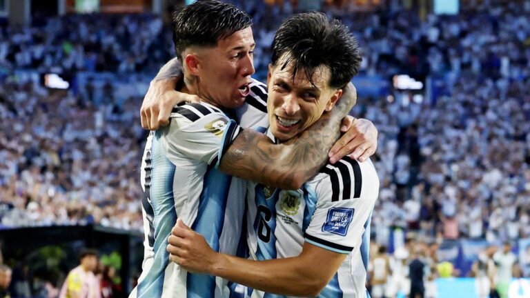 Argentina venció 3-2 a Cabo Verde y avanzó a octavos de final