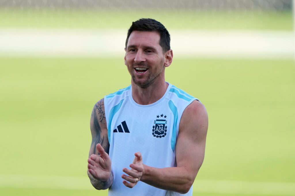 Argentina enfrenta a Suiza en cuartos con el foco puesto en la defensa