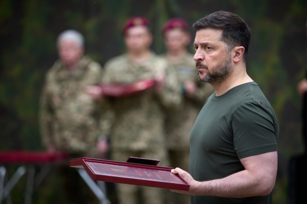 Zelensky renovó la cúpula militar de Ucrania para frenar la crisis
