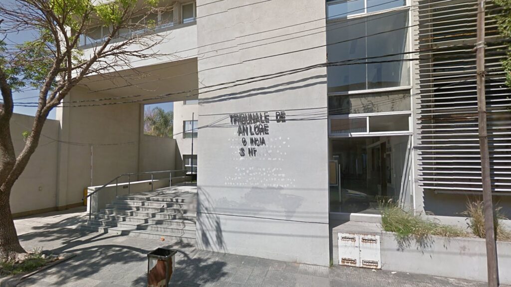 Liberan a un acusado de abuso en San Lorenzo por un error fiscal