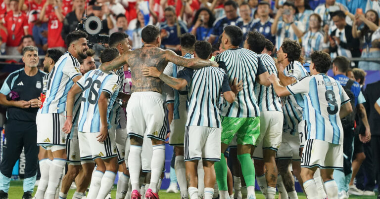 Argentina busca despolitizar la semifinal ante Inglaterra en el