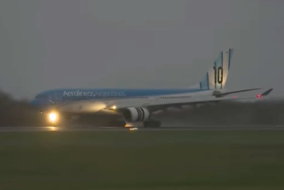 La Selección aterrizó en Ezeiza tras el subcampeonato mundial
