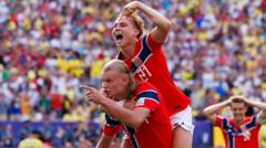 Haaland lidera a Noruega hacia los cuartos de final del Mundial
