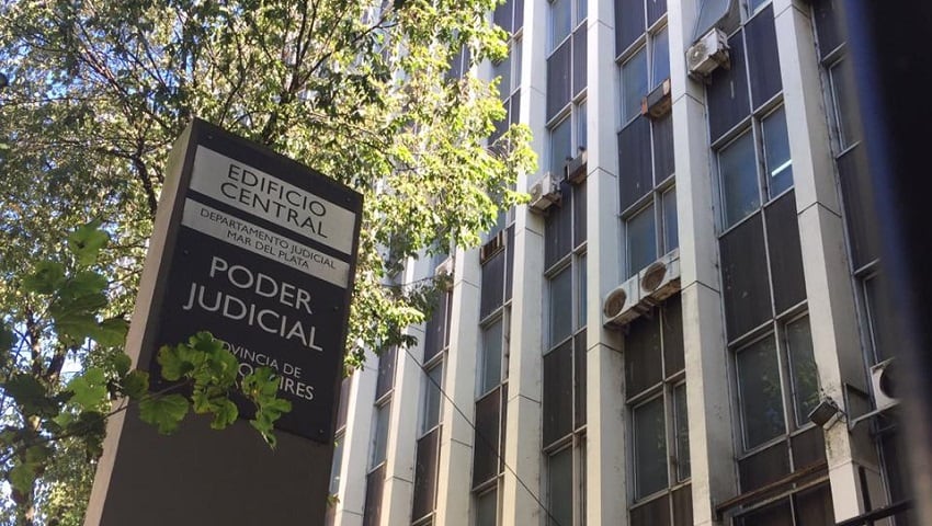 Condenaron a 20 años de prisión al ex policía Emilio Abosalech