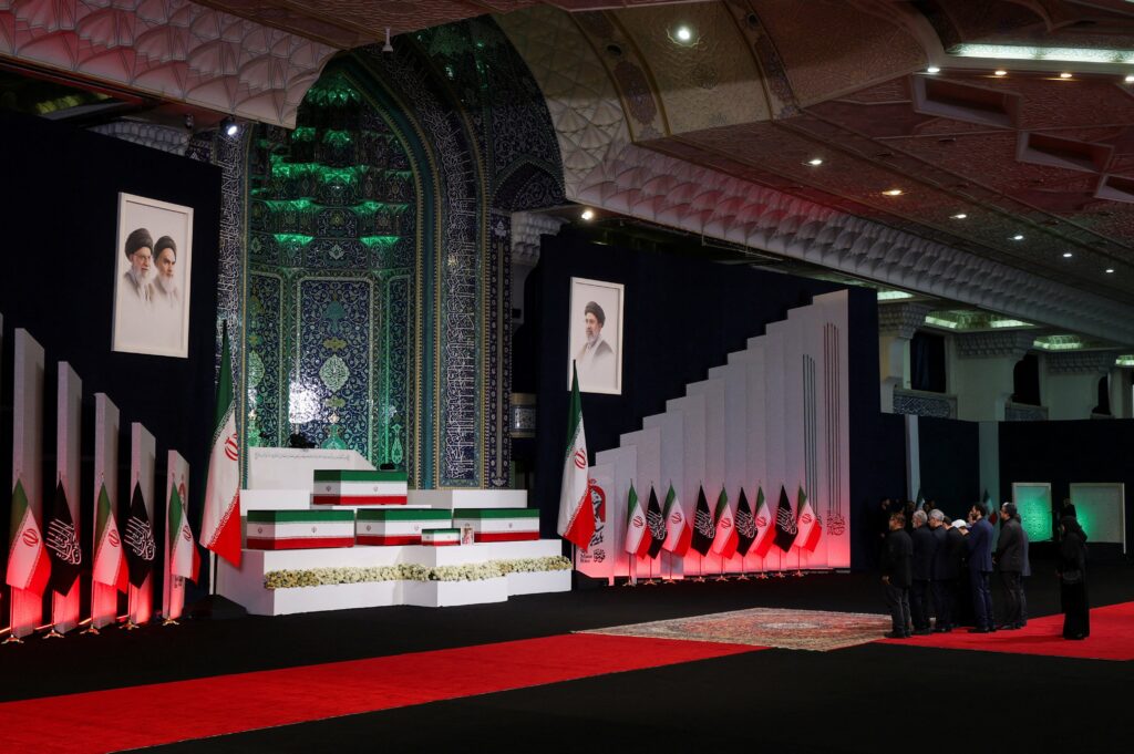 Irán inicia los funerales de Ali Khamenei bajo un estricto operativo