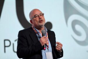 Fernando Subirats asume en Medios Públicos para acelerar el ajuste