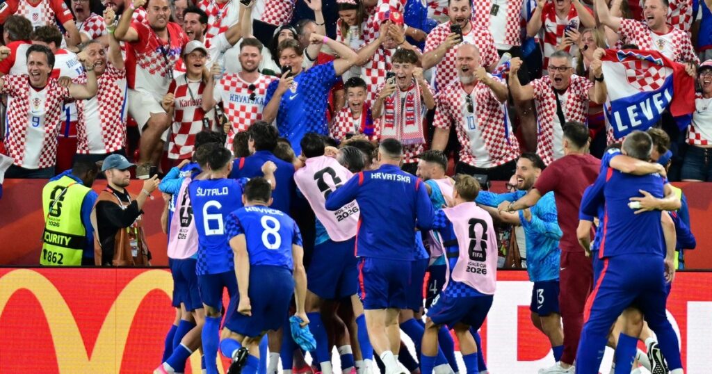 El chip de la pelota anuló el empate de Croacia en el minuto 102