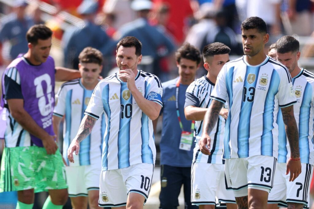 Argentina cedió el título mundial ante España en una final de