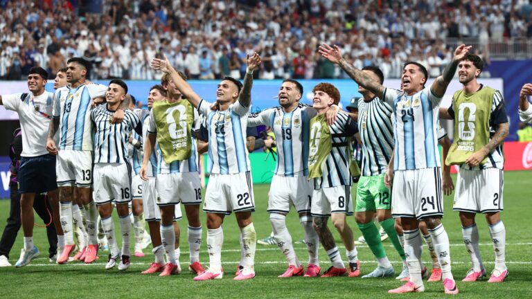 Argentina enfrenta a Suiza en Kansas City por los cuartos del Mundial