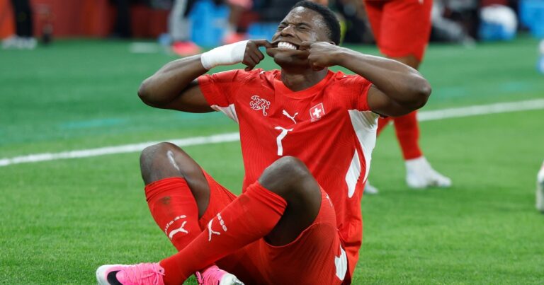 Suiza venció 2-0 a Argelia y avanzó a octavos del Mundial 2026