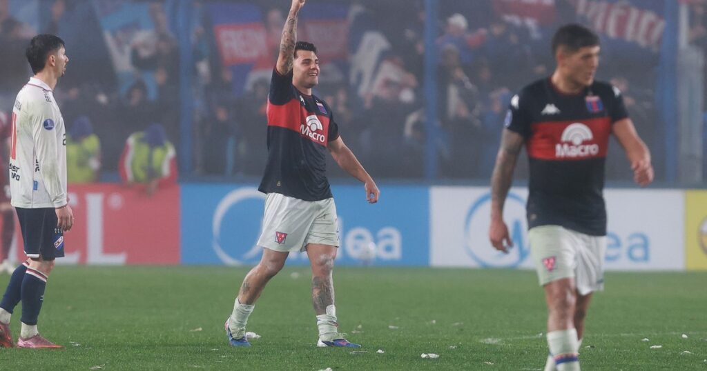 Tigre goleó 3-0 a Nacional en Uruguay tras una polémica recepción