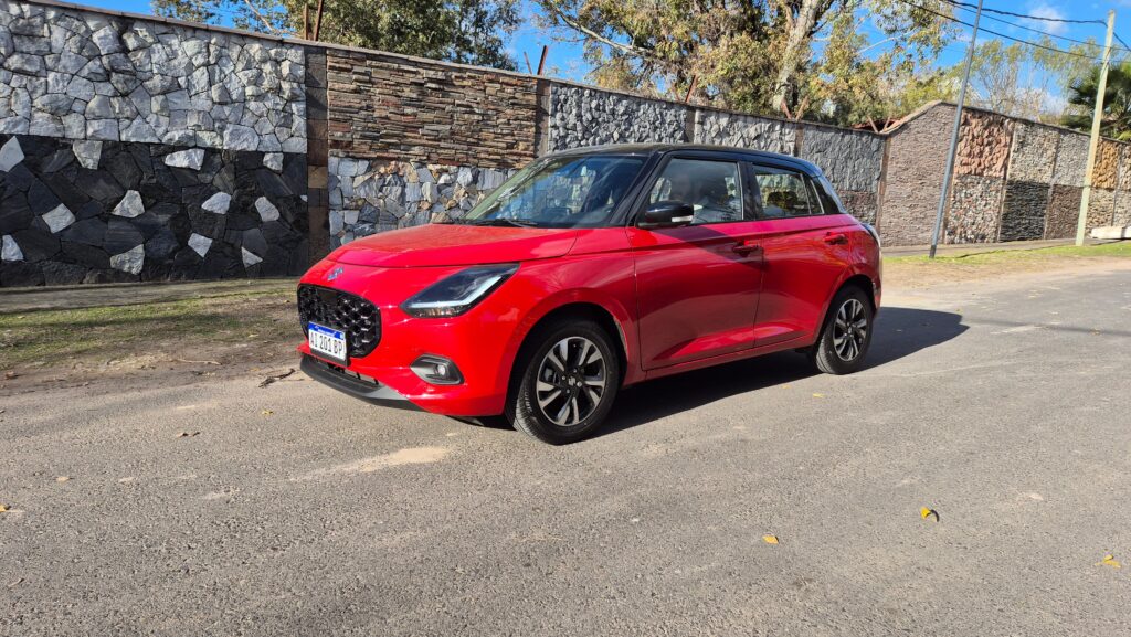 Suzuki Swift regresa a la Argentina con motorización híbrida y foco