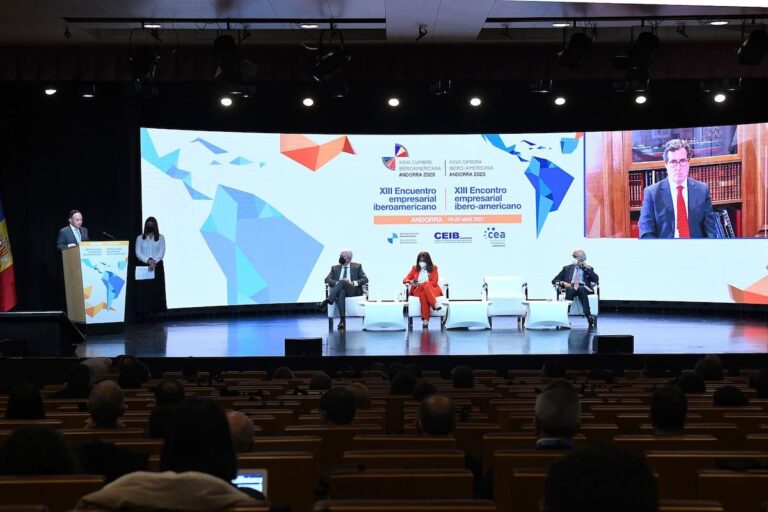 Iberoamérica busca consolidarse como la tercera economía global
